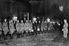Adolf Hitler vyznamenává generály účastnících se polského tažení.