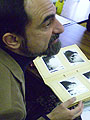 Boris Isajevič Belenkin při prohlídce archivních fondů