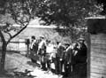 Poprava sedmi mužů v obci Živohošť na Příbramsku dne 7. května 1945 (zdroj: ABS)